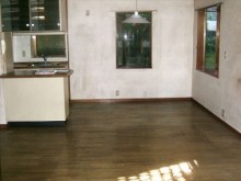 白を基調に明るくシンプルに 白を基調に明るくシンプルに